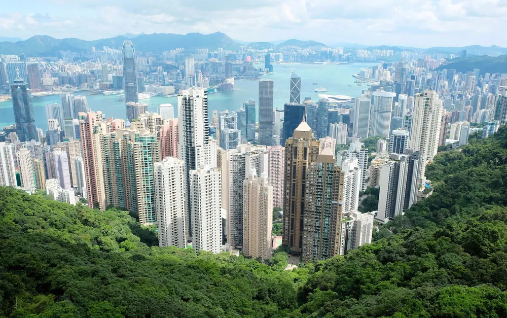 Hong Kong po dhuron 500,000 bileta ajrore falas