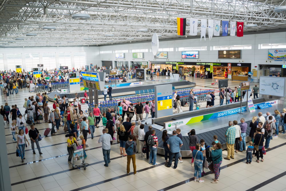 6 ushqimet që nuk duhet t’i blini kurrë në aeroport
