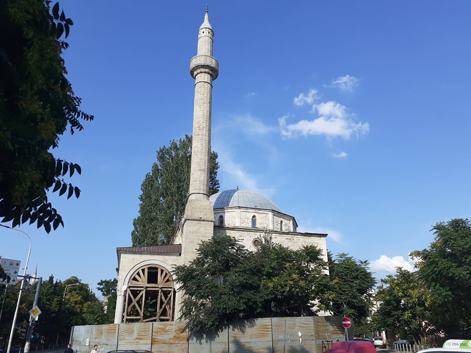 Pas një dekade, hapet “Xhamia e Çarshisë” në Prishtinë