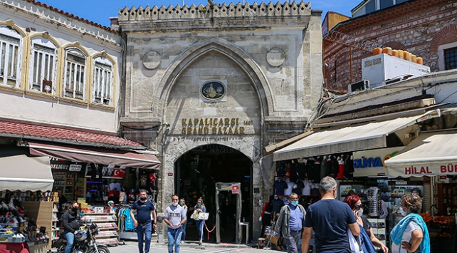 5 fakte rreth Pazarit të Madh (Kapalıçarşı) në Stamboll