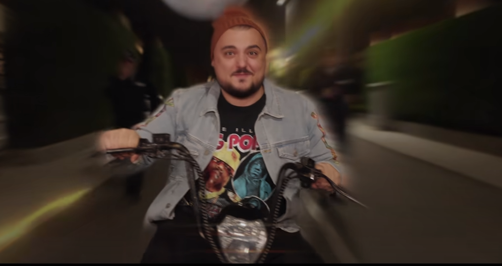 Lumi B publikon këngën e re “Cili je ti”