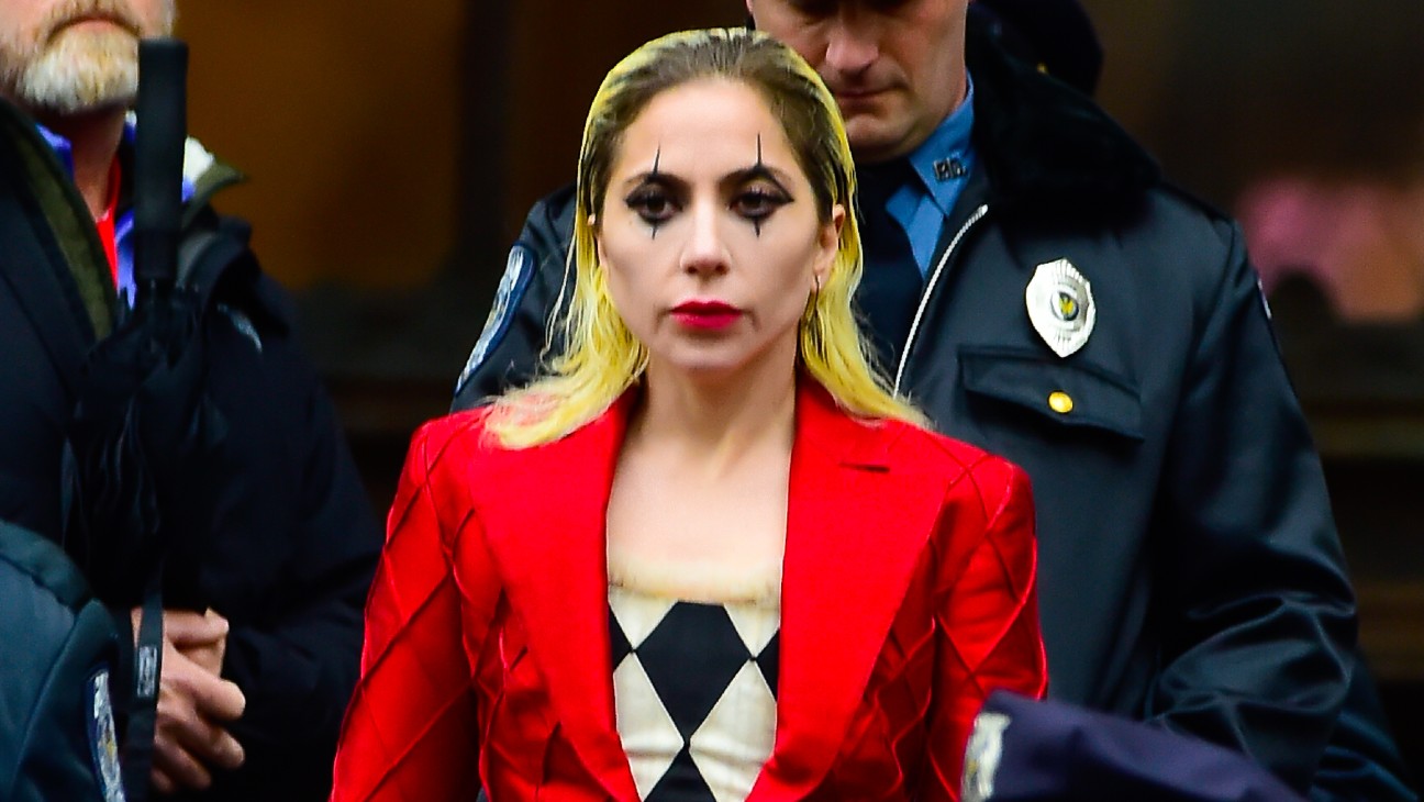 Pamja e re e Lady Gaga si Harley Quinn bëhet hit në internet