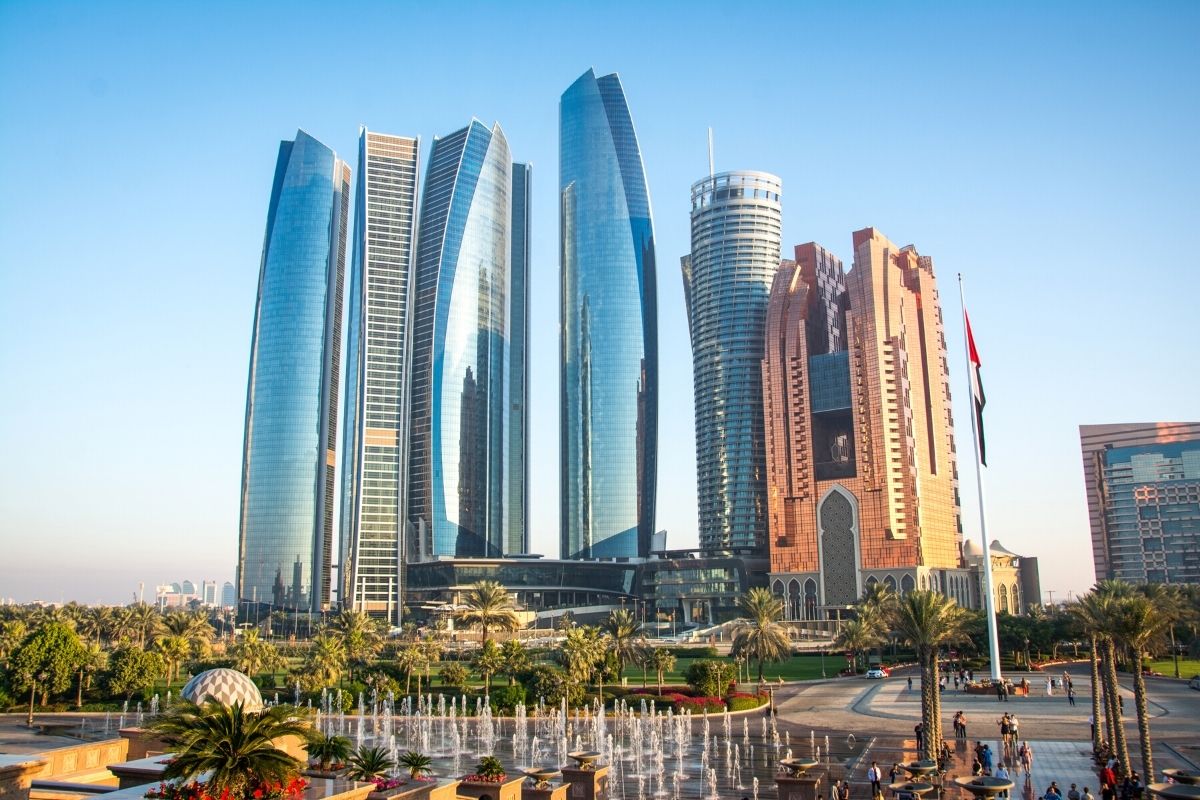 Cka me ble në Abu Dhabi